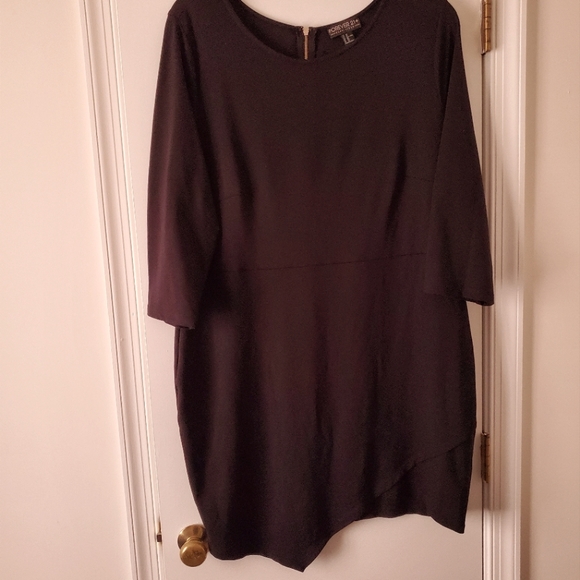 Plus Size Forever 21 3/4 Sleeve Asymmetrical Dress - Picture 3 of 3